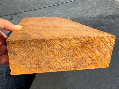 Hawaiian Curly Mango Board #14808