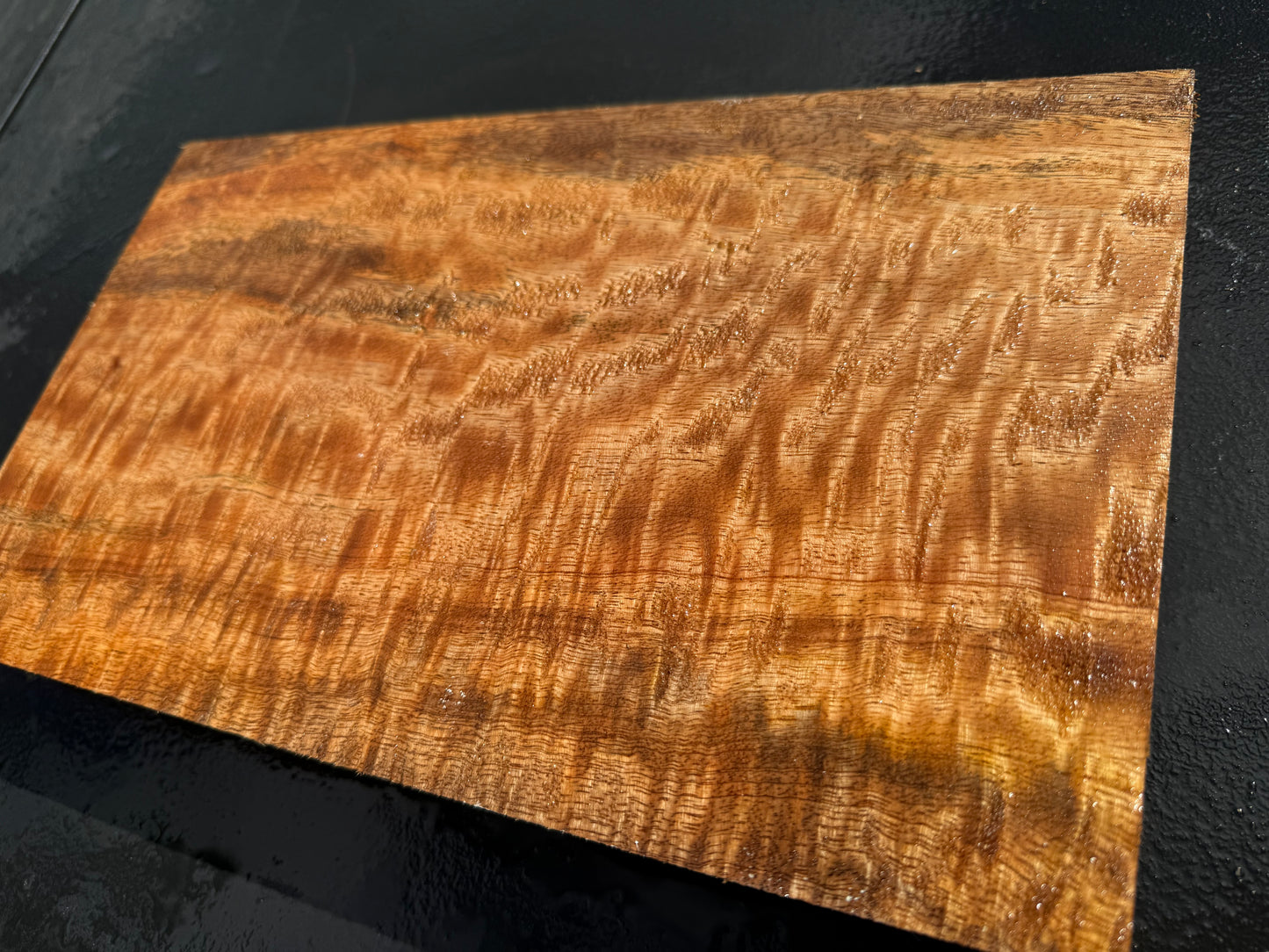 Hawaiian Curly Mango Board #14810