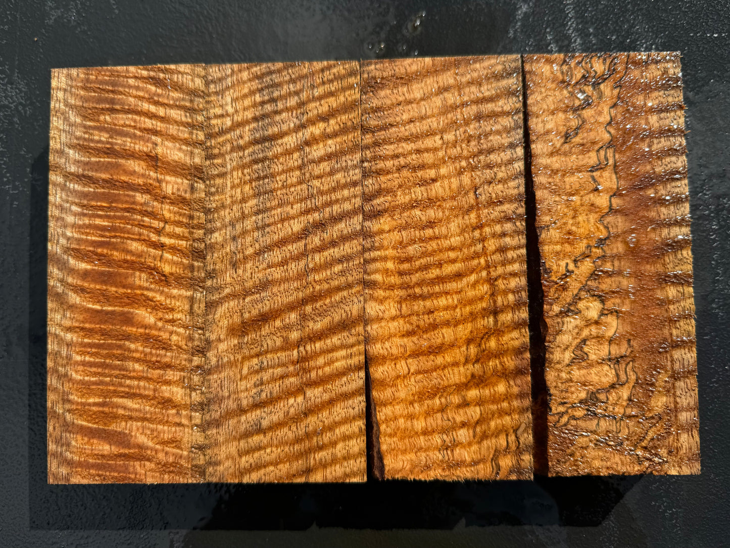 Hawaiian Curly Mango Knife Blocks #14813