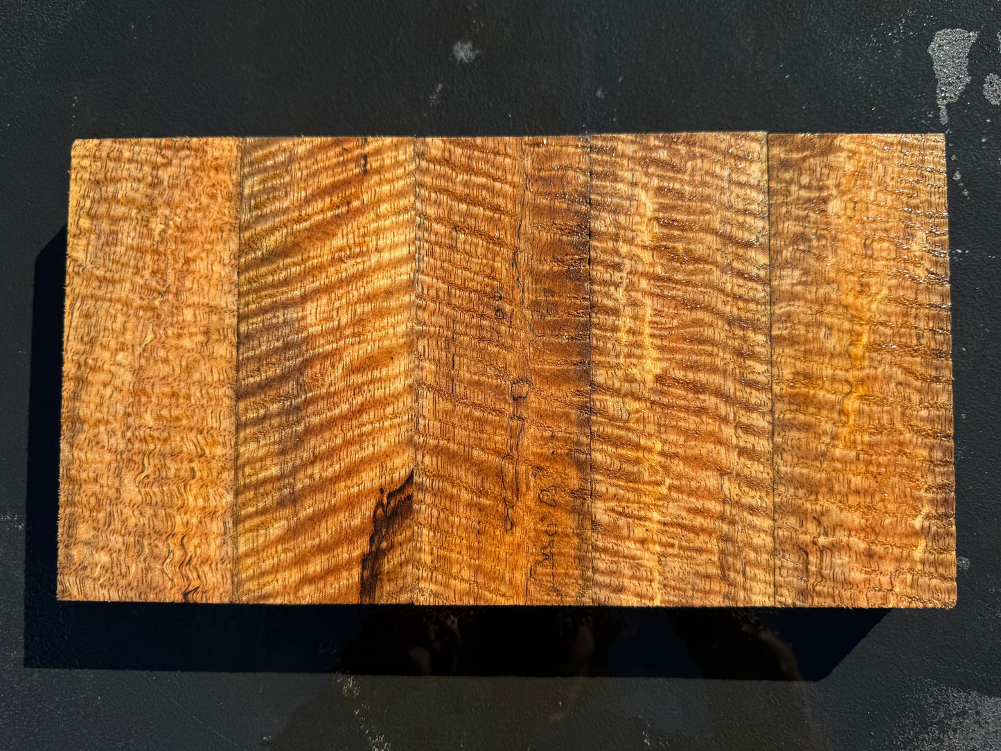 Hawaiian Curly Mango Knife Blocks #14815