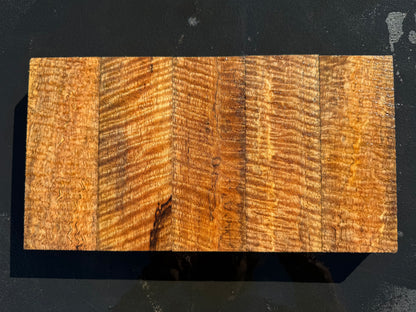 Hawaiian Curly Mango Knife Blocks #14815