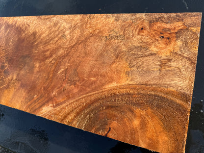 Hawaiian Curly Mango Board / Guitar Billet #14823