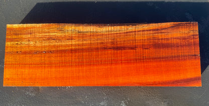 Hawaiian Curly Koa Board #14836