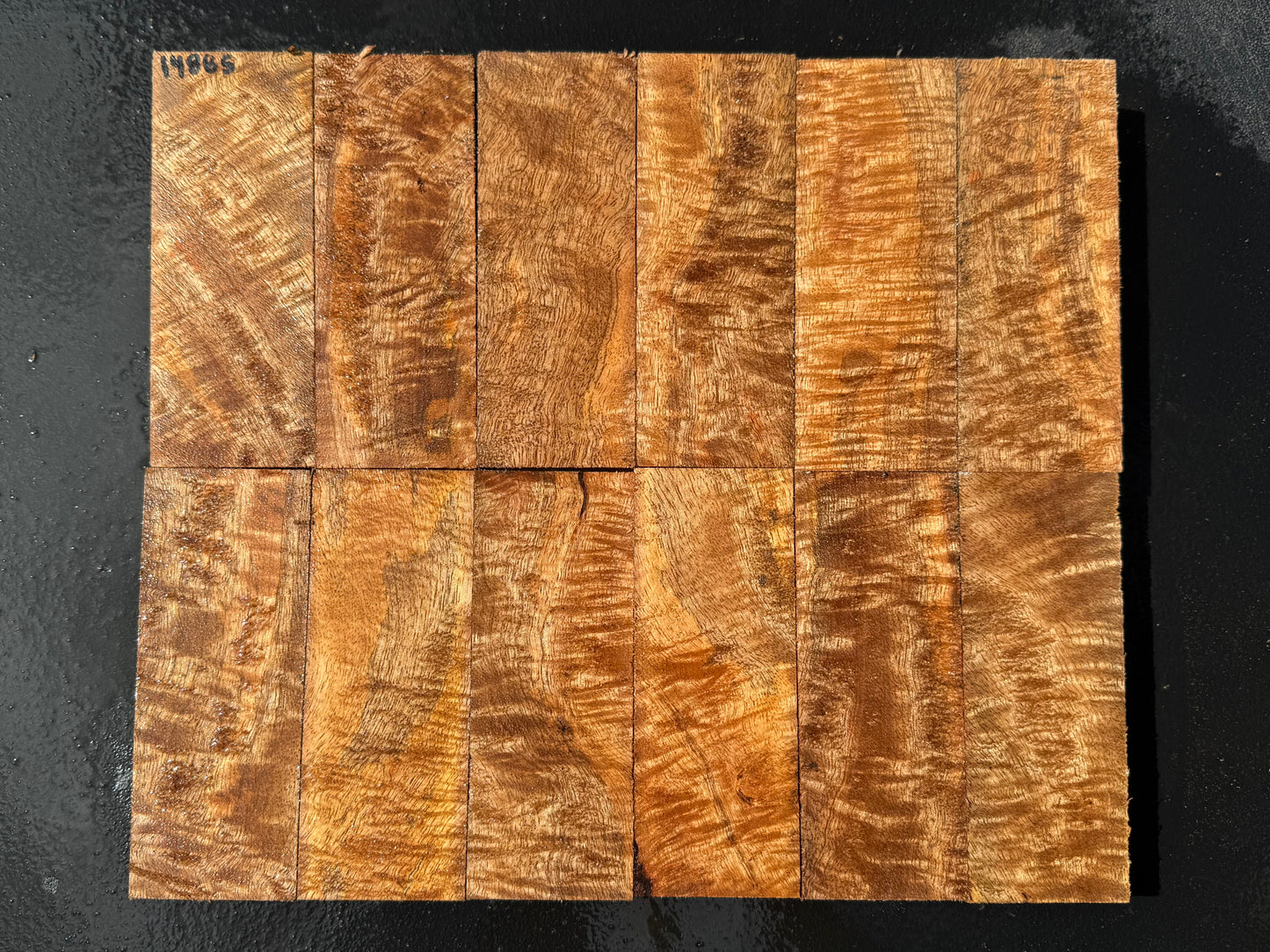 Hawaiian Curly Mango Knife Blocks #14885