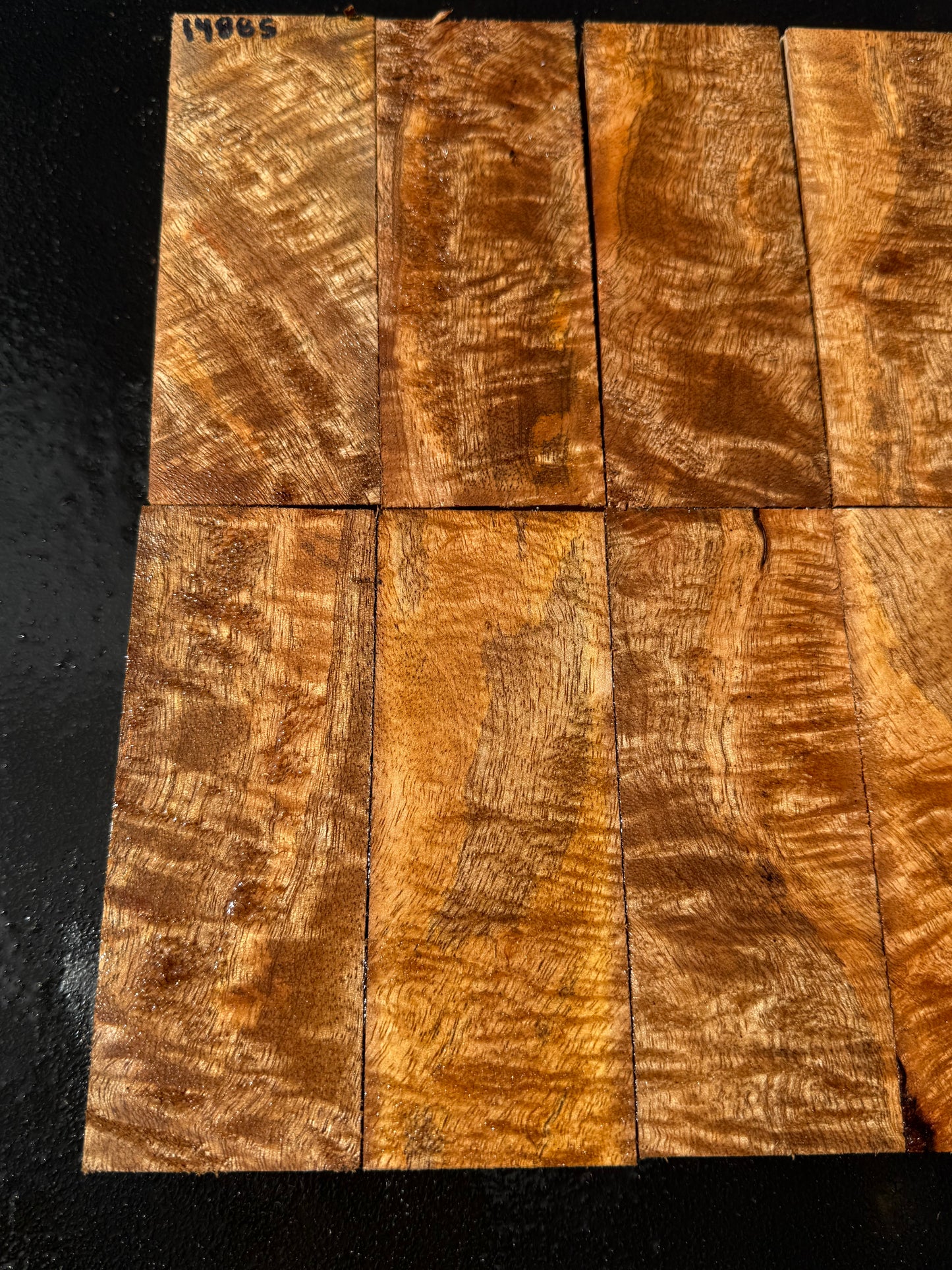 Hawaiian Curly Mango Knife Blocks #14885
